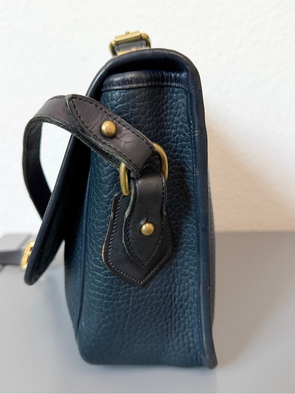 Dooney & Bourke Blue Leather Crossbody Bag with brass Hardware Vintage - Picture 5 of 11